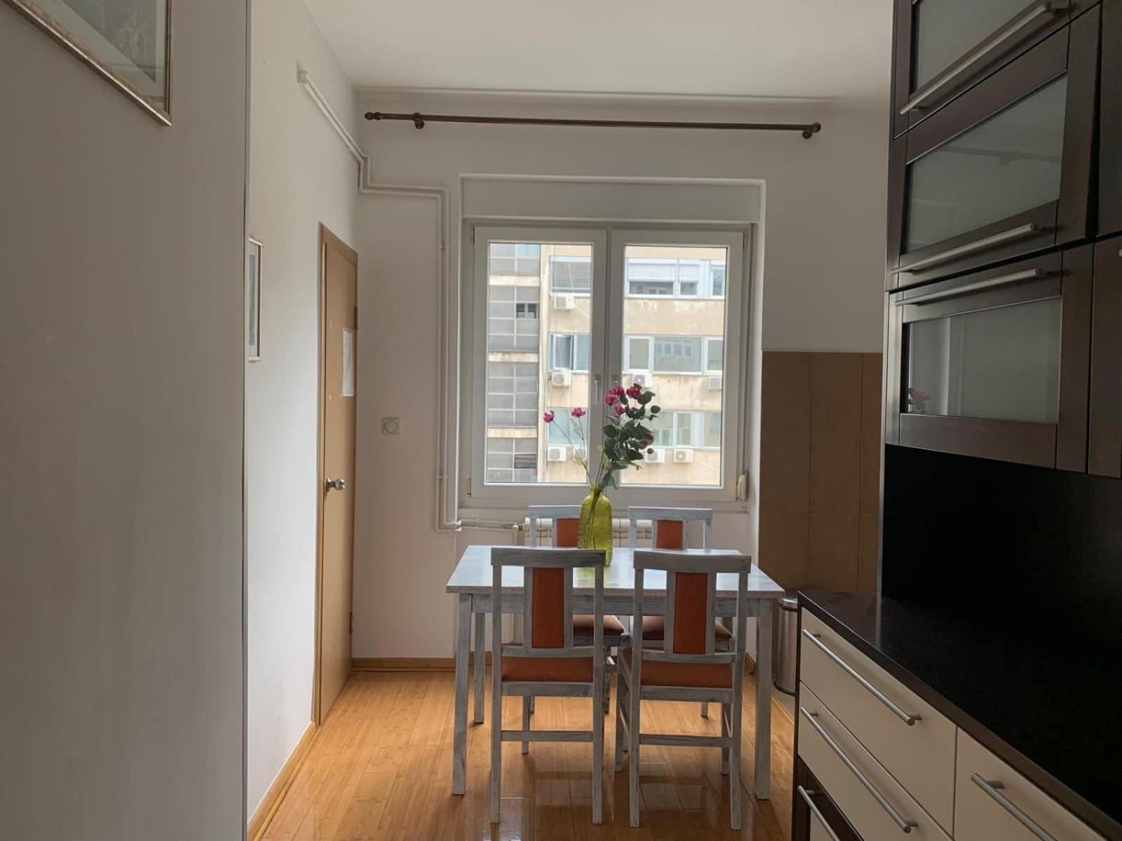 City Center Crown Apartment 贝尔格莱德 外观 照片